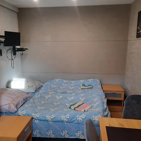 Mieszkanie Z Ogrodkiem I Grillem Lejlighed Świnoujście (Swinemünde)