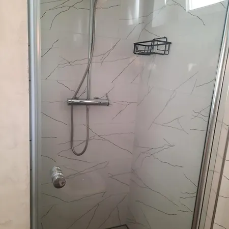 Mieszkanie Z Ogrodkiem I Grillem