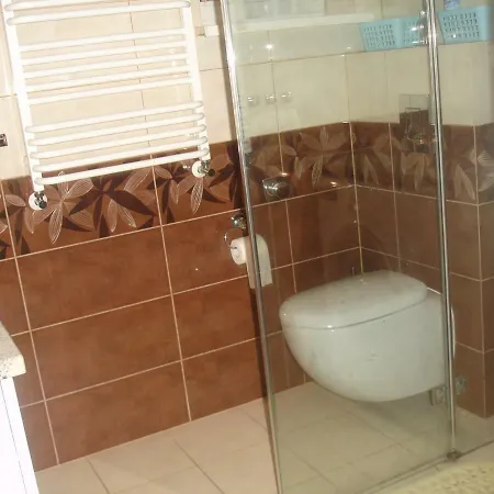 Apartament Mieszkanie Z Ogródkiem I Grillem Świnoujście