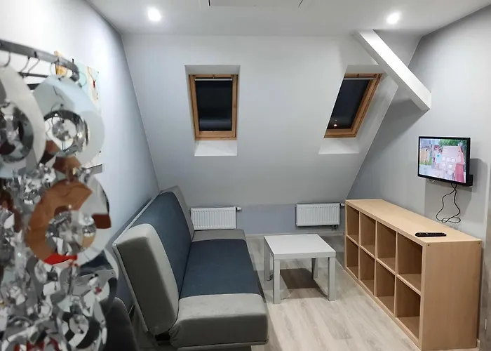 Mieszkanie Z Ogrodkiem I Grillem Apartman *